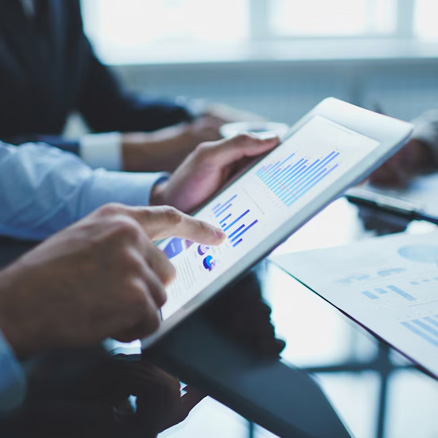 Consultoria especializada em UI, UX e front-end Consultoria especializada em UI, UX e front-end